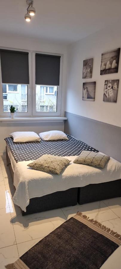 Nighthost Robotnicza 32 M248 Wroclaw Free Parking Appartement Kamer foto